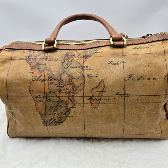 Alviero Geo Classic Boston Bag - Picture 4 of 16